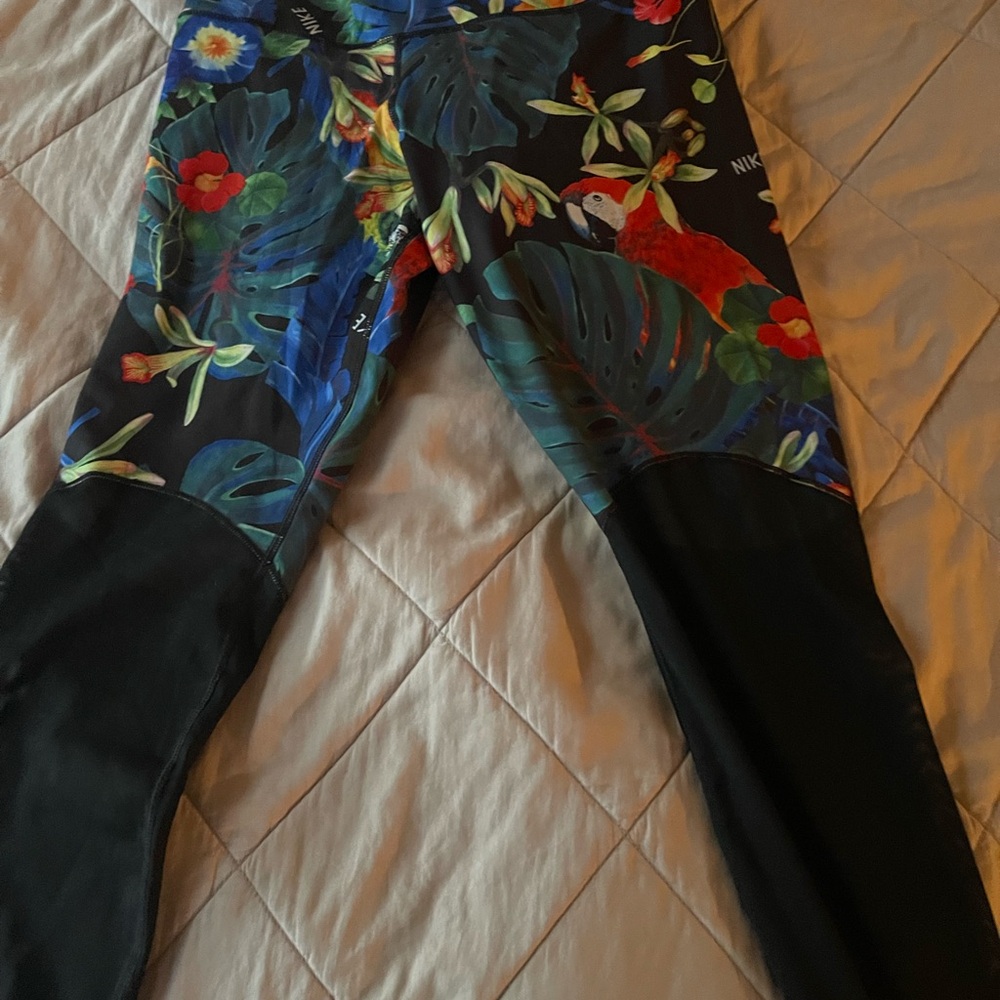 Nike Parrot and Floral Black Leggings